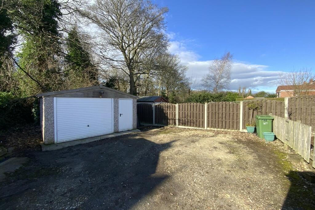 GARAGES