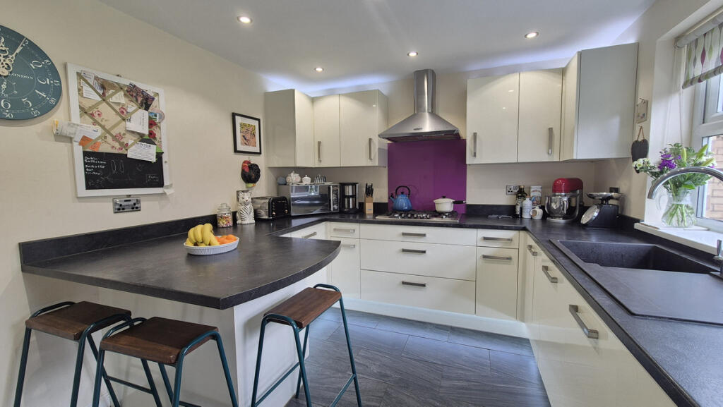 Breakfast Kitchen