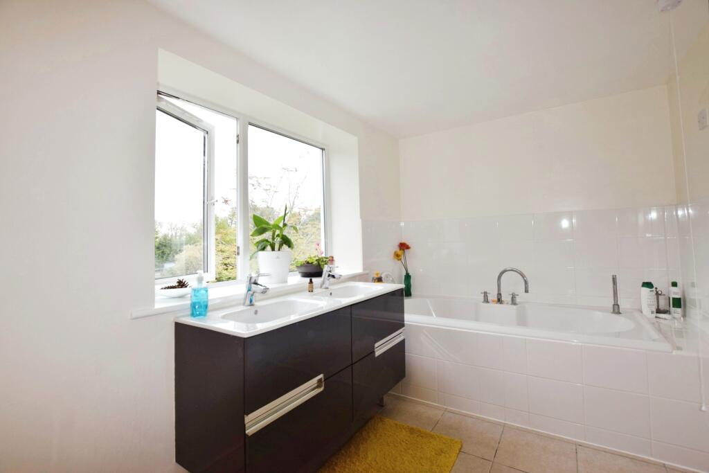 265320de-6E222655-10E4-43C1-8048-16579A29427B