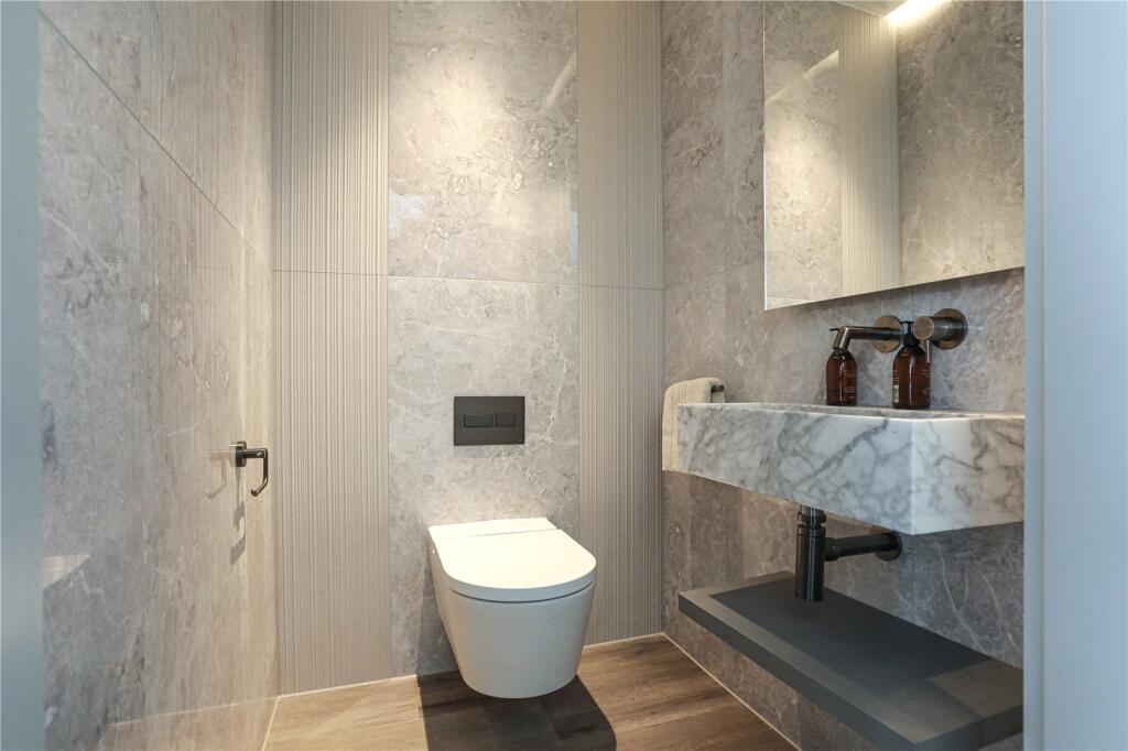 Show Home Cloakroom