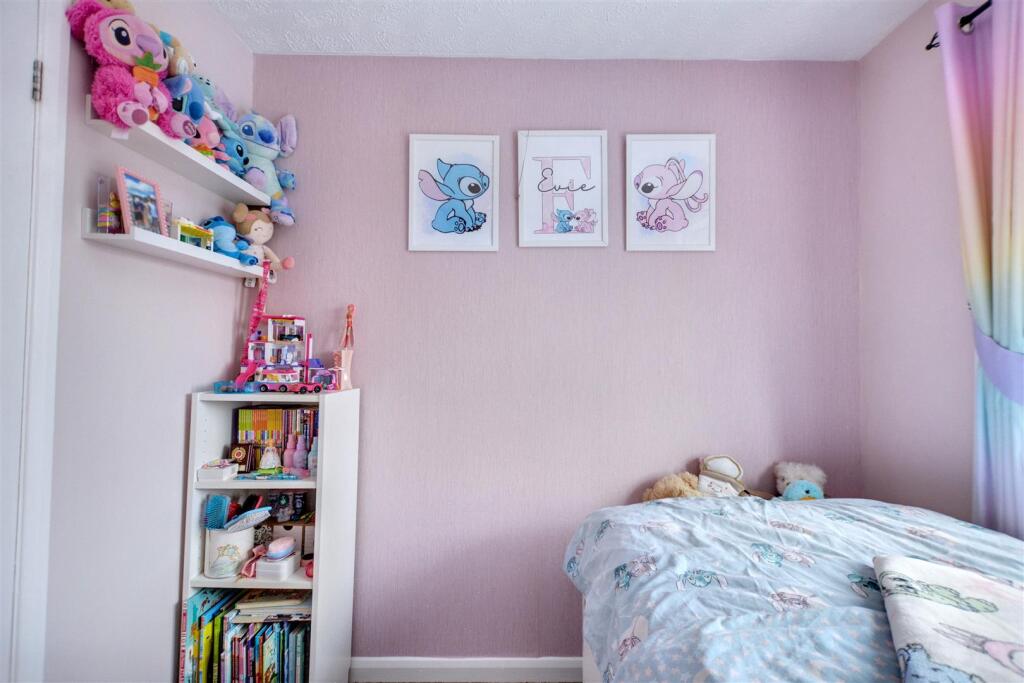 Bedroom 4_3.jpeg