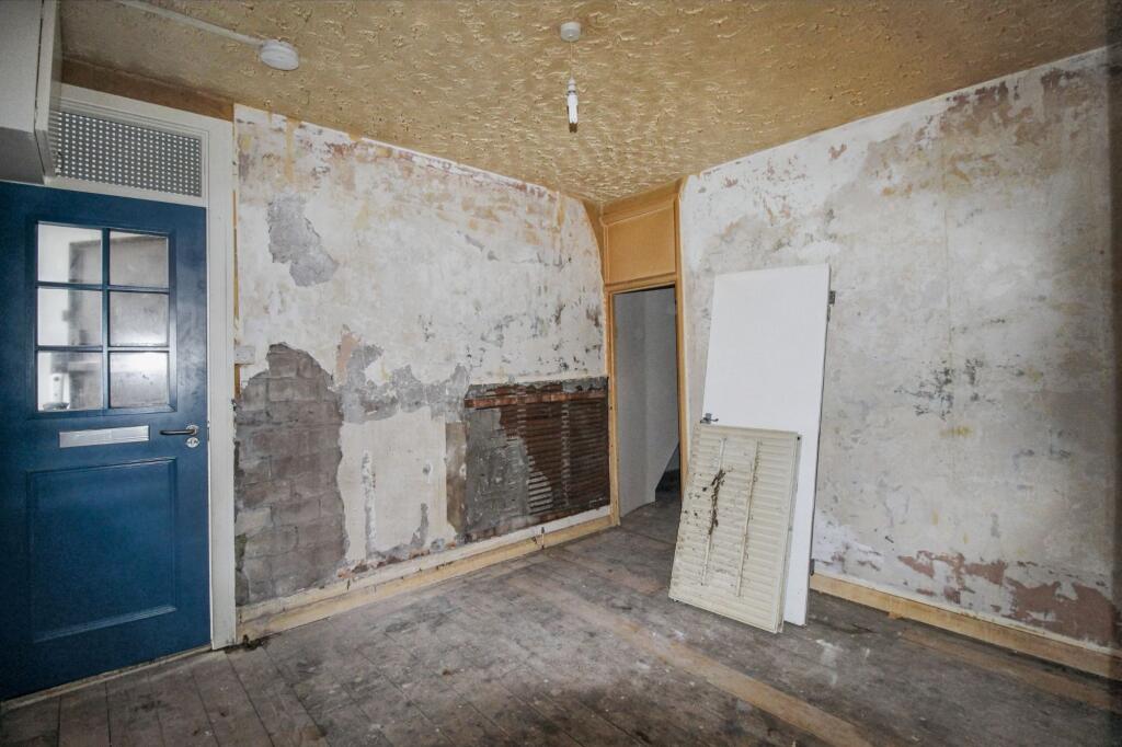 96b Turner Road, Walthamstow, London E17 3JQ