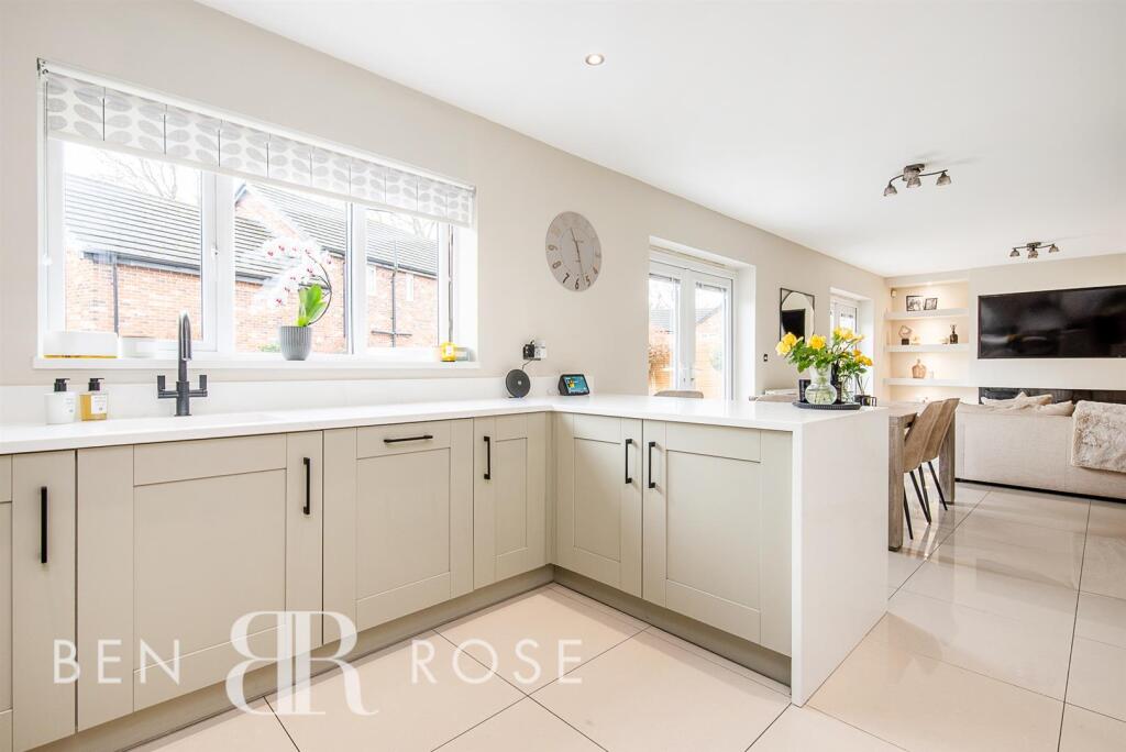 Kitchen/Diner/Family Room