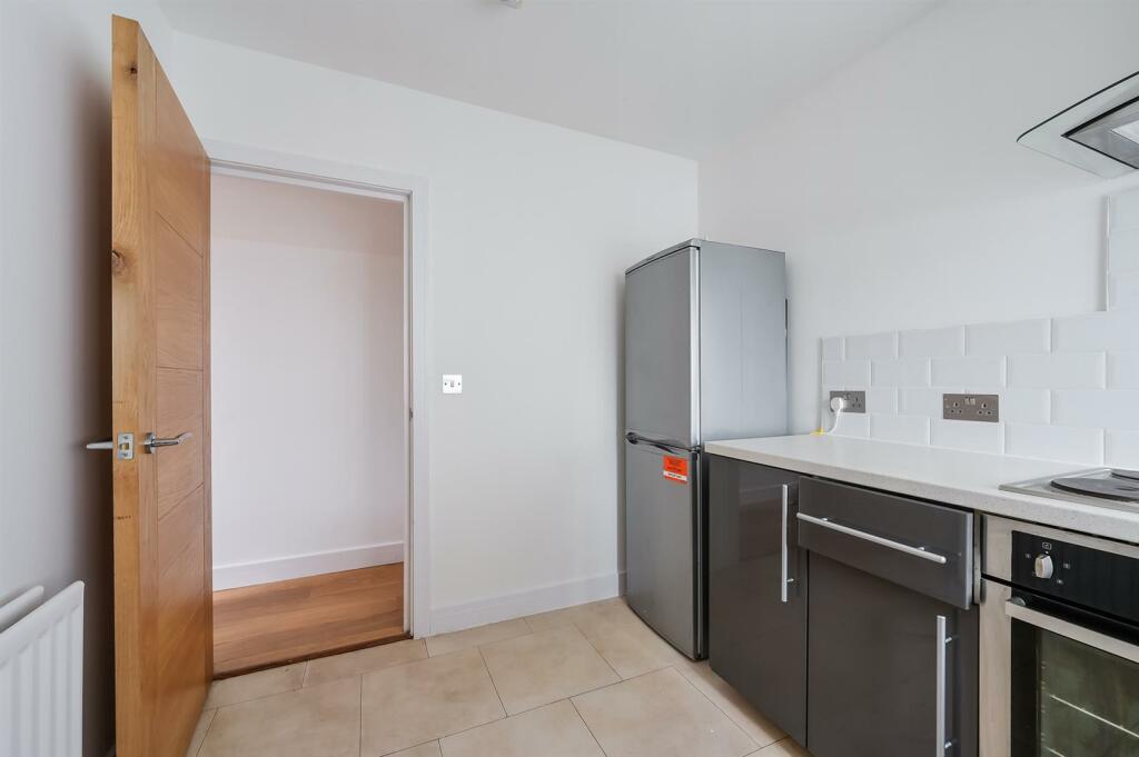 WALTON STREET 10A- (4).jpg