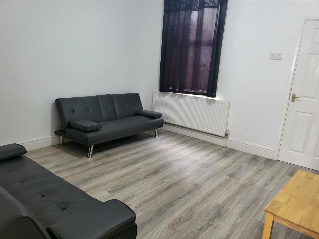 Dining Room.jpg