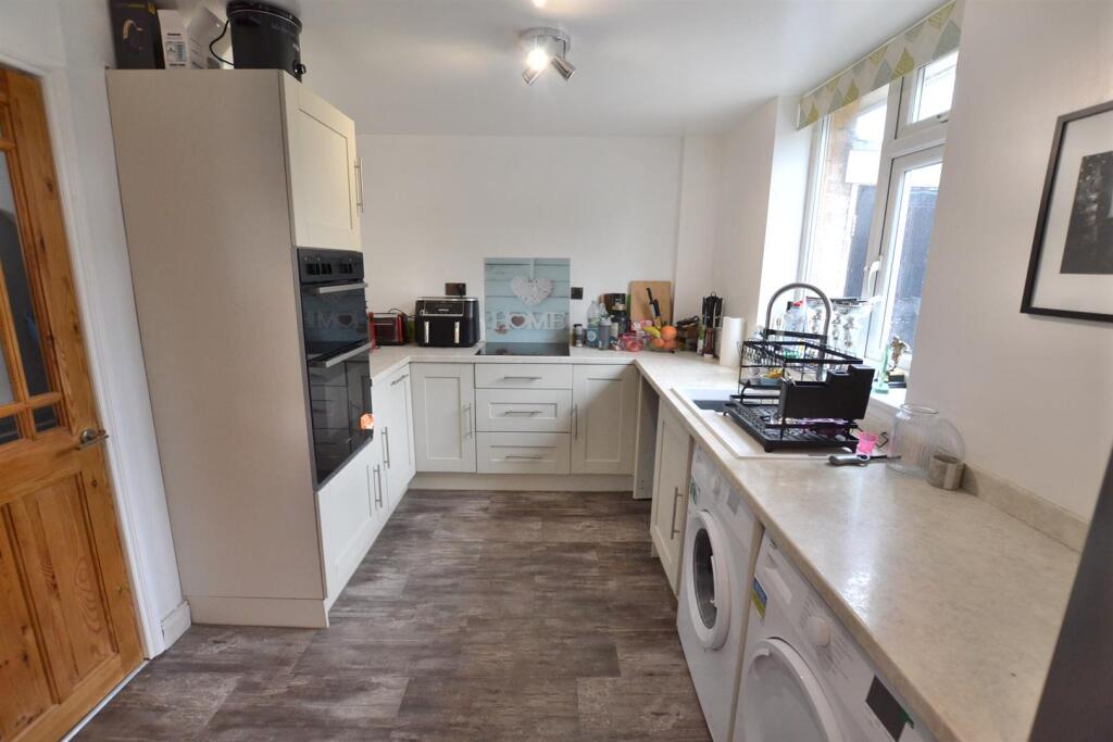 Open plan dining kitchen