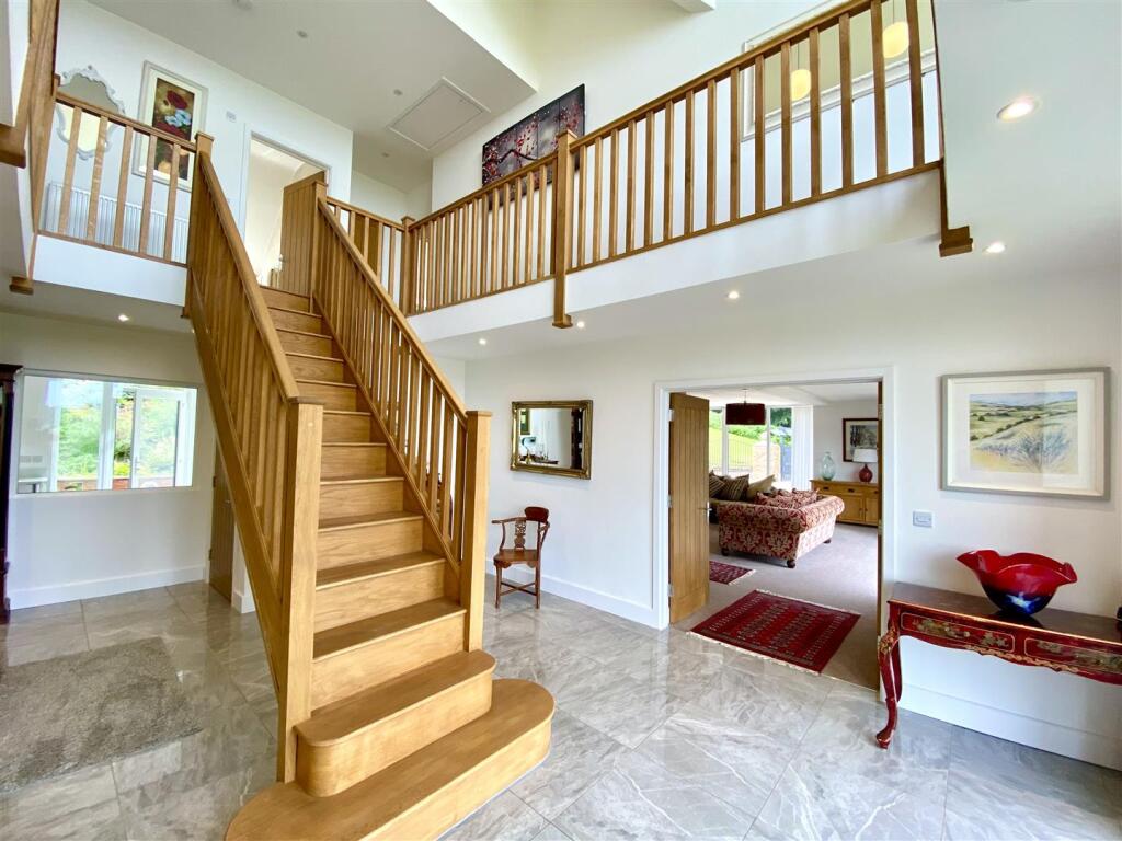 FIRST FLOOR STAIRS AND LANDING