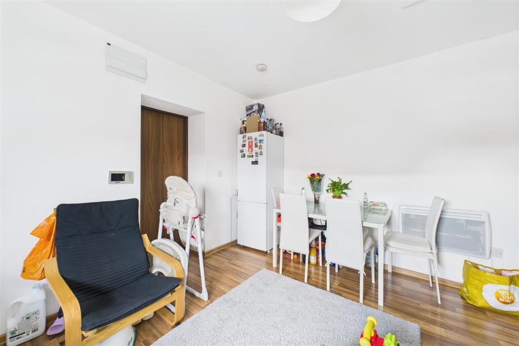 Flats 1 - 7, 227 Lodge Causeway, Fishponds, Bristo