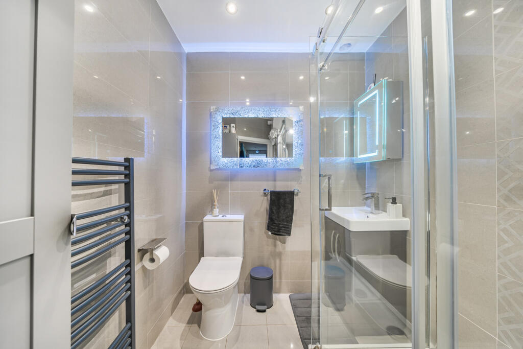 1388718-13-693c0f...