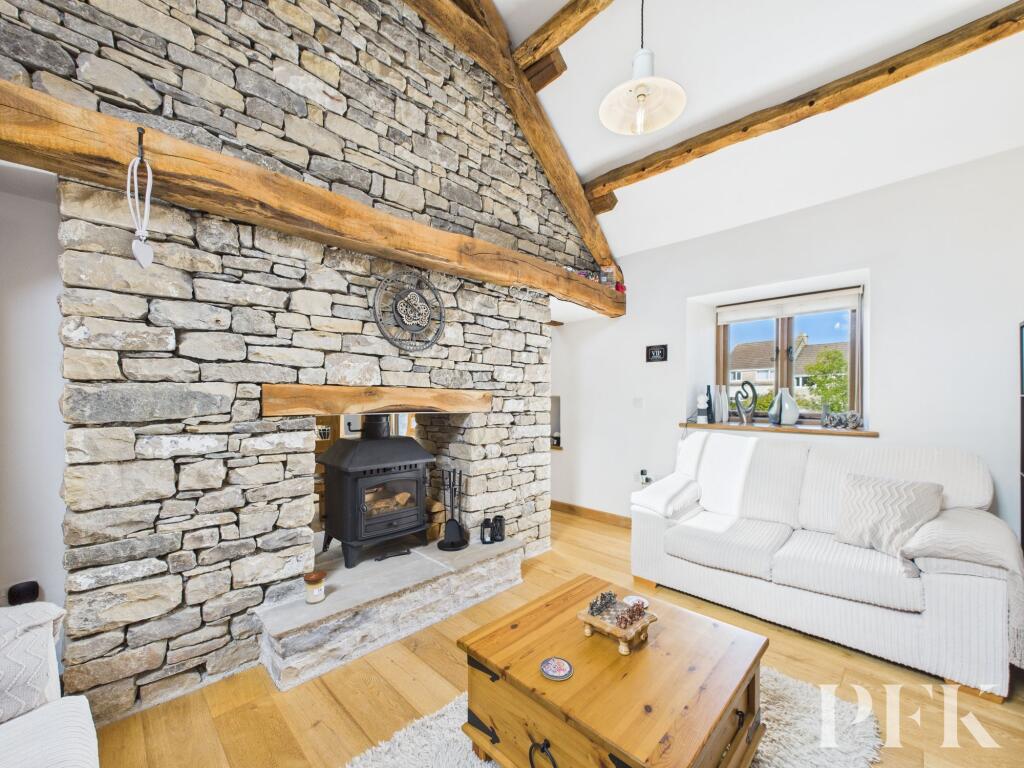 Low Fold Barn - Living Room