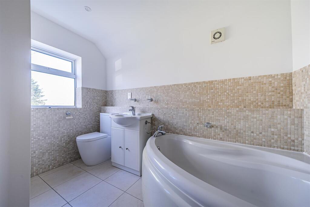 86 Donisthorpe Lane, Moira
