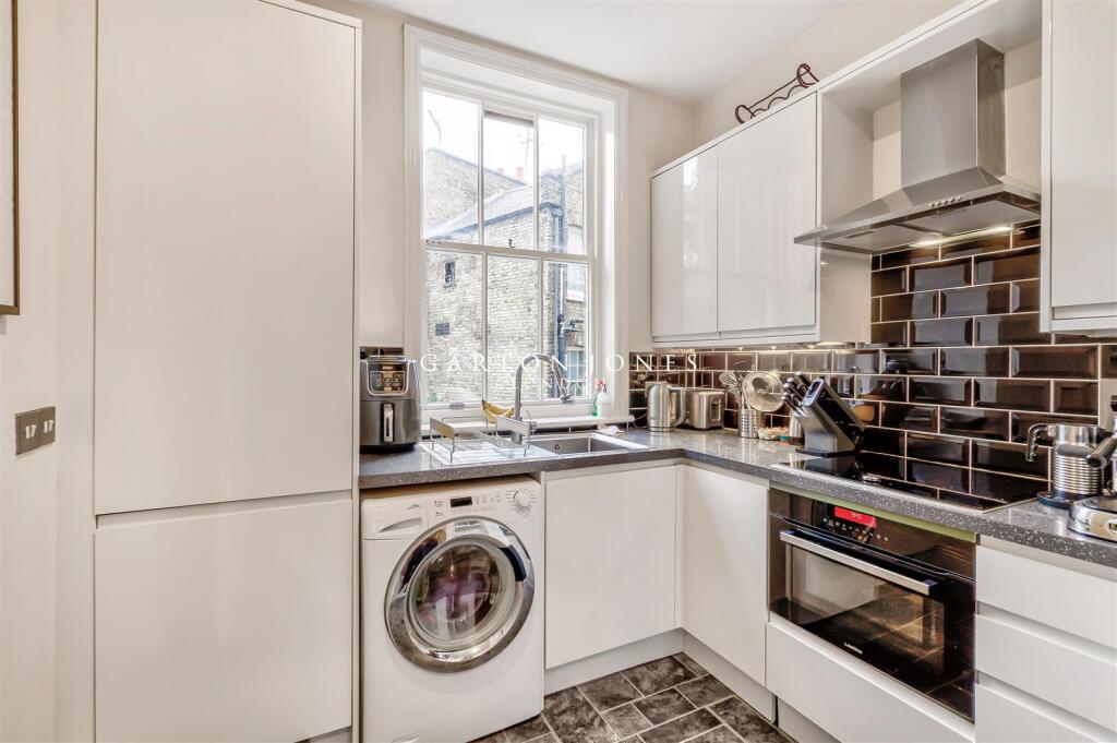 Kitchen.jpg