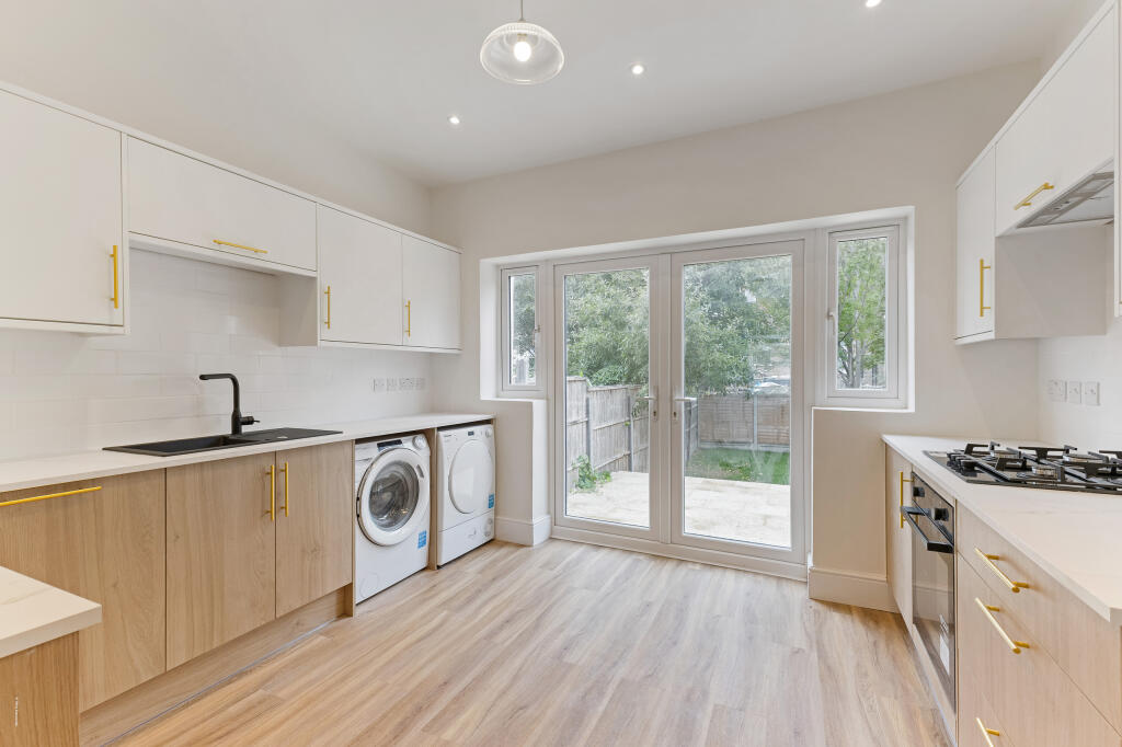 Kitchen1