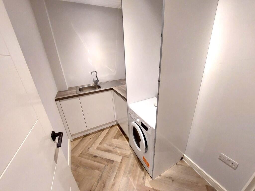 apt3 EH9