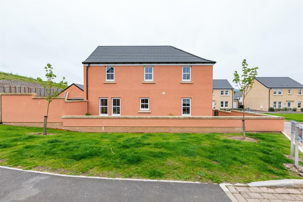 58 Knoll Park Drive Galashiels 48.JPG