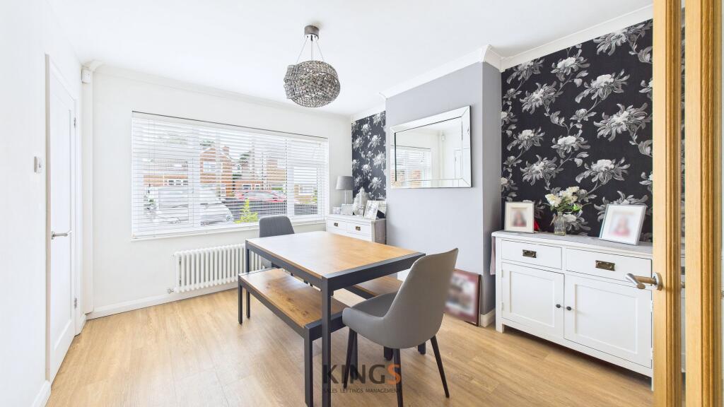 Dining Room/Snug