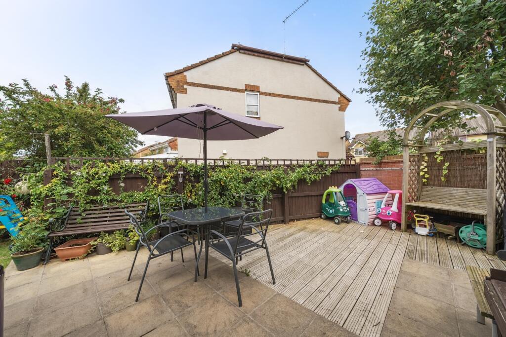 1330520-8-688a2a51905d2