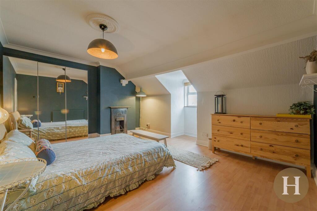 Hadleigh Estate Agents-43.jpg