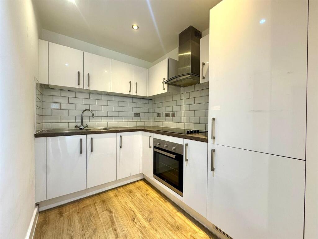 Kitchen.jpeg
