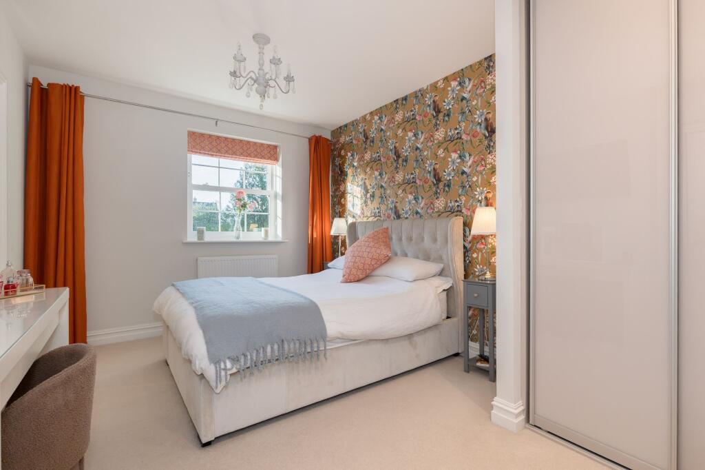 Main Bedroom
