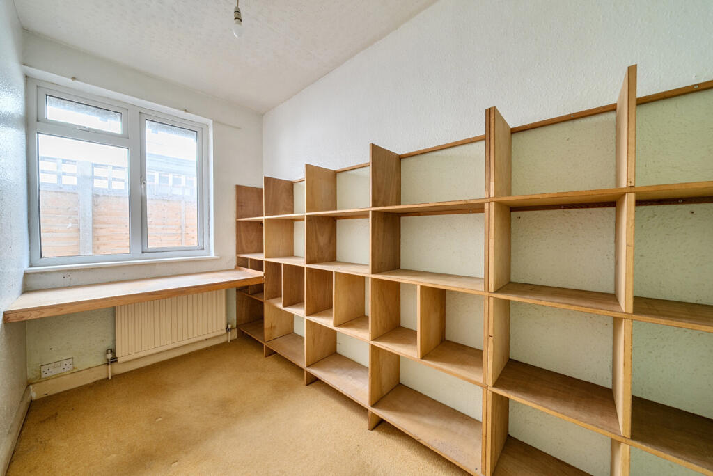 1380418-9-6914779...