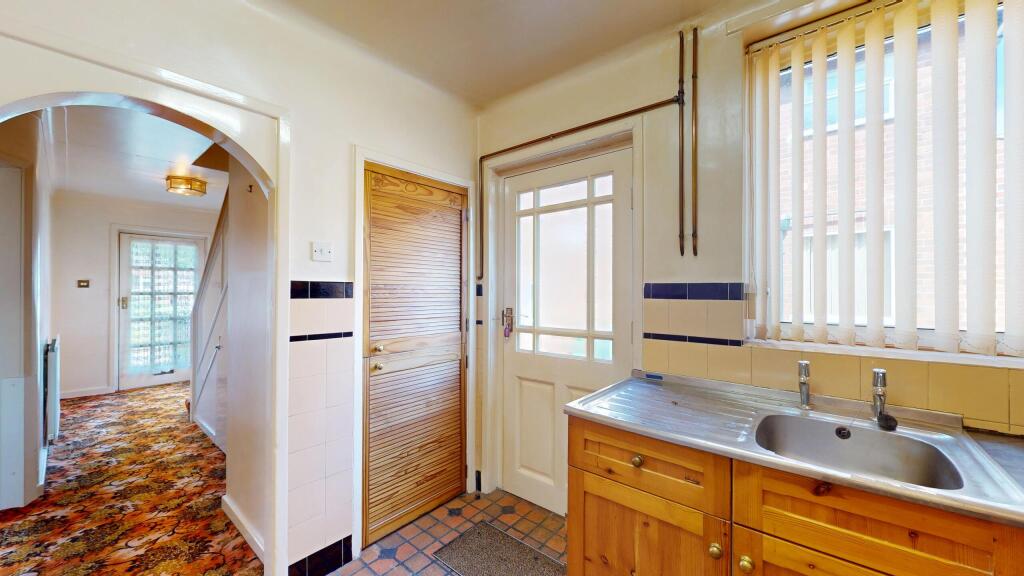 10-Buckstone-Avenue-06222025_134447