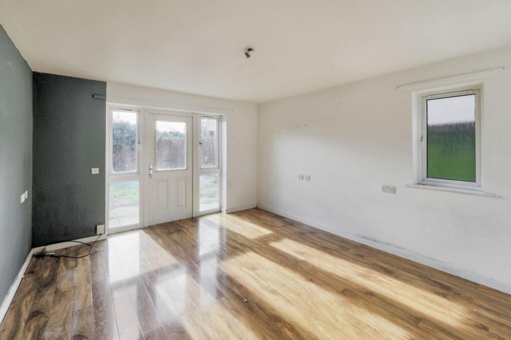 30 Selkirk Street, Chaddesden, Derby DE21 6GL