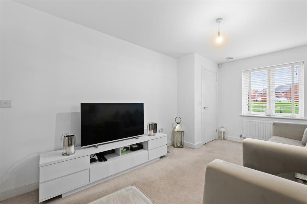 50 Whinfell Road-08.jpg