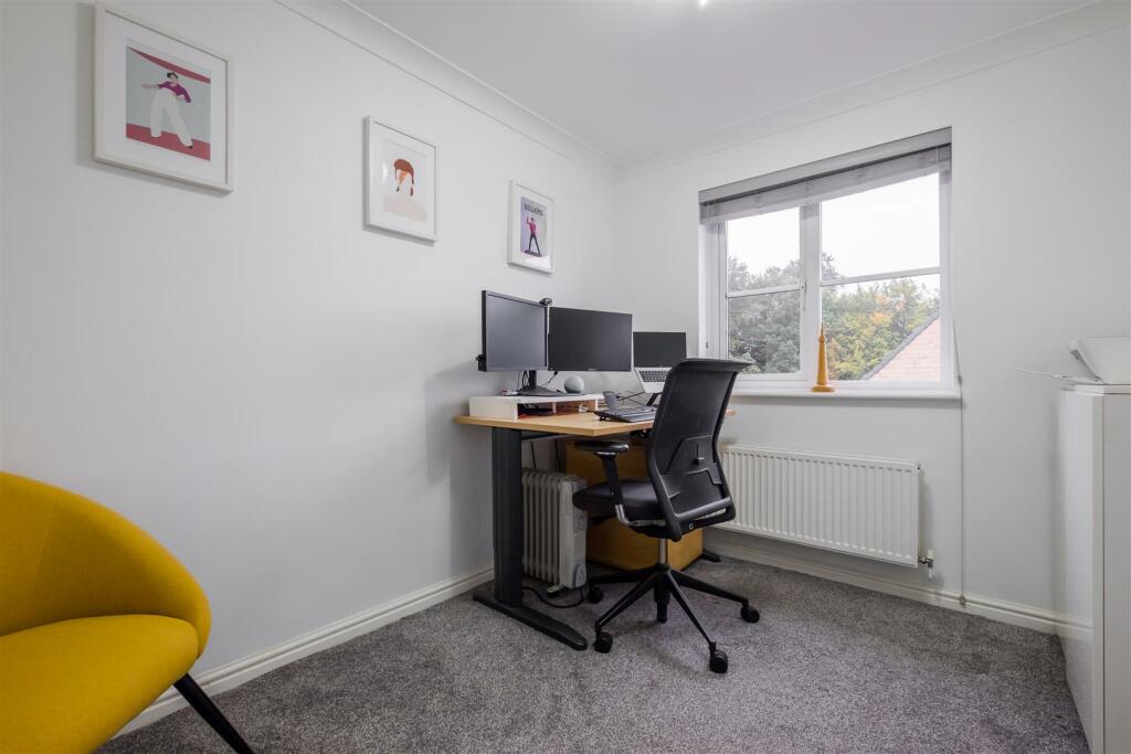 HOME OFFICE.jpg