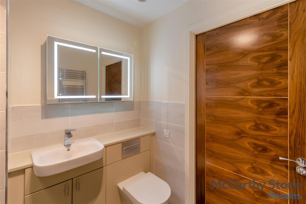 8639950-interior21.jpg