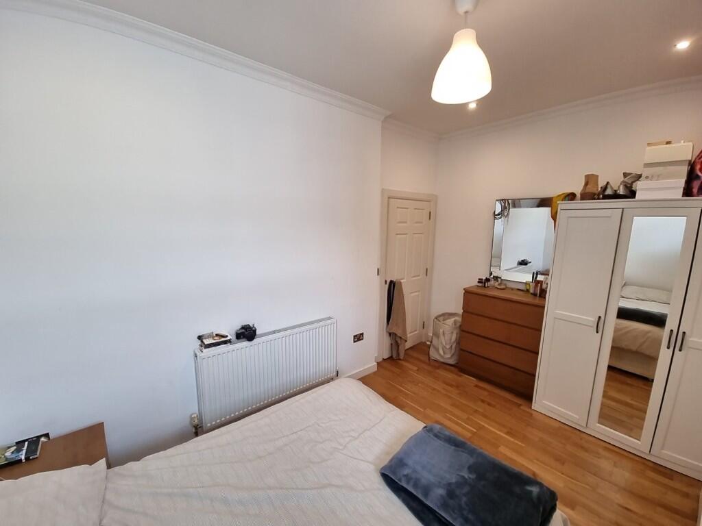 Queens Row, London, SE17