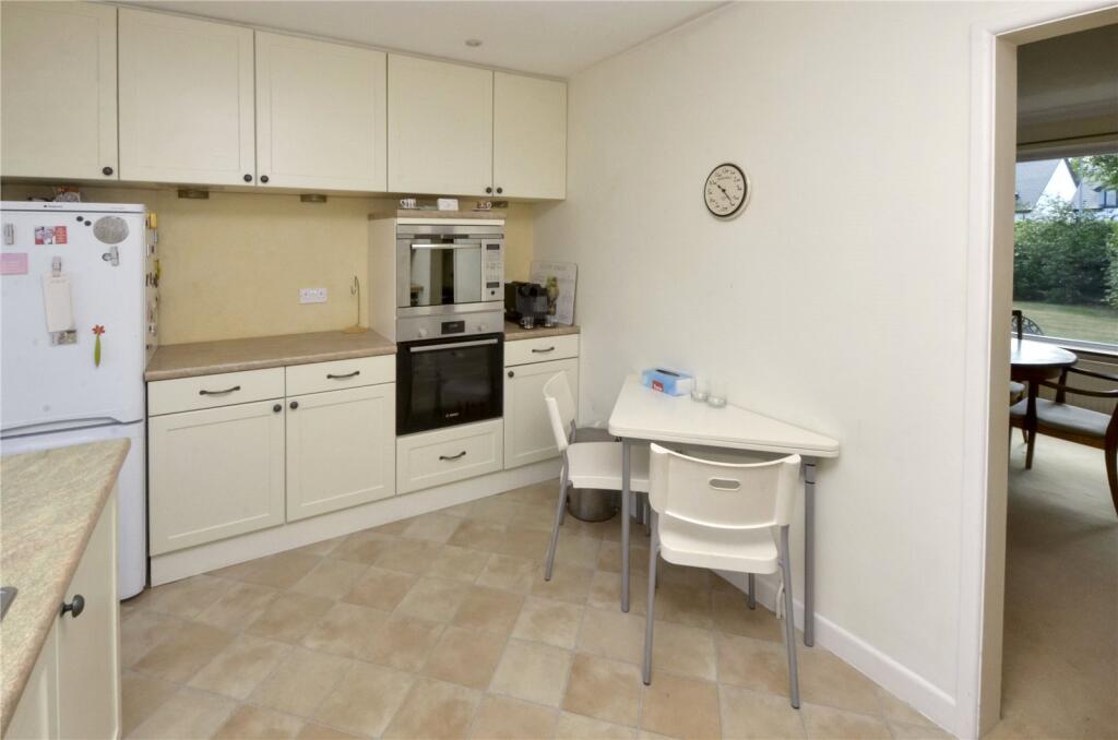 Kitchen/Breakfast Rm