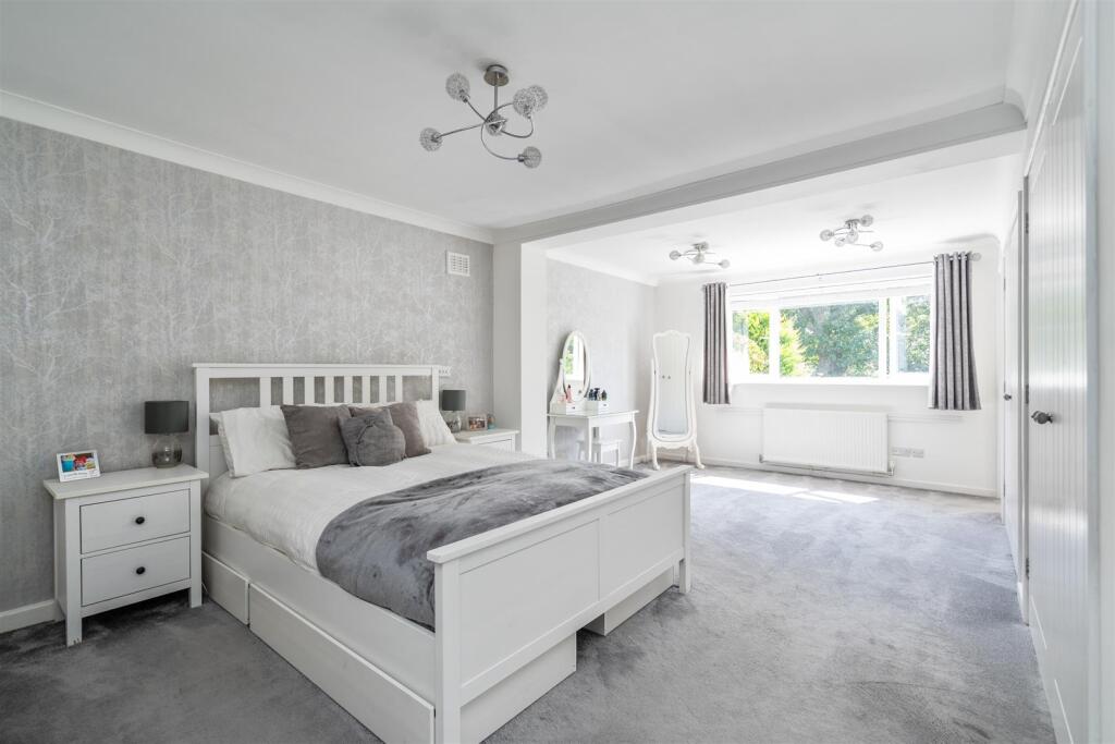 62 Aylesbury Road_25.jpg