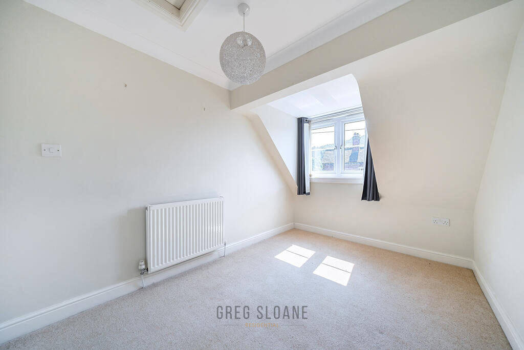 Bedroom 3 (first floor)