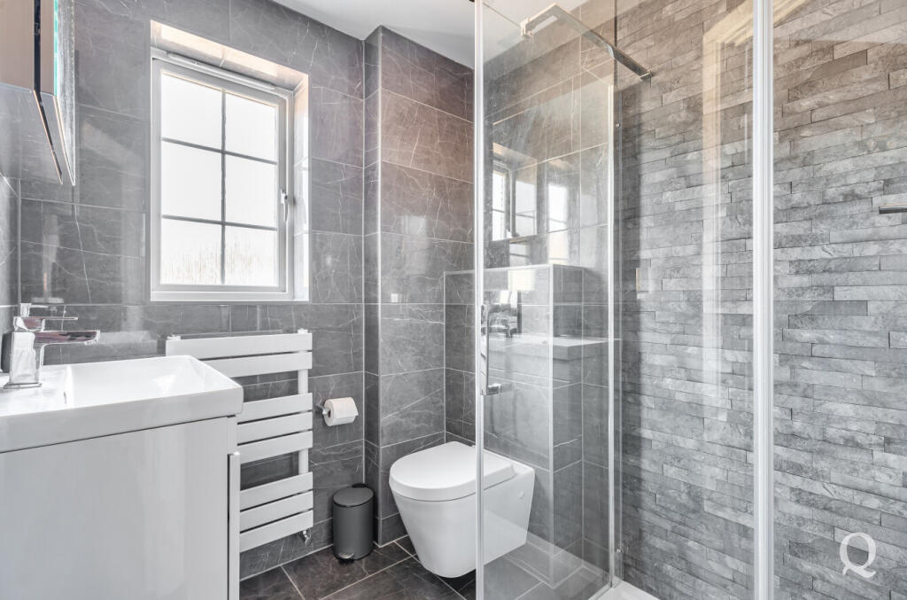 ddc4600a-4373-42d...