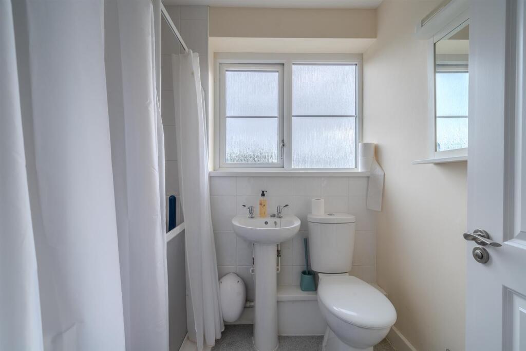 9 Bryn Henllys View-3.jpg