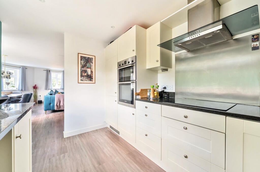 1326173-13-687a3a...