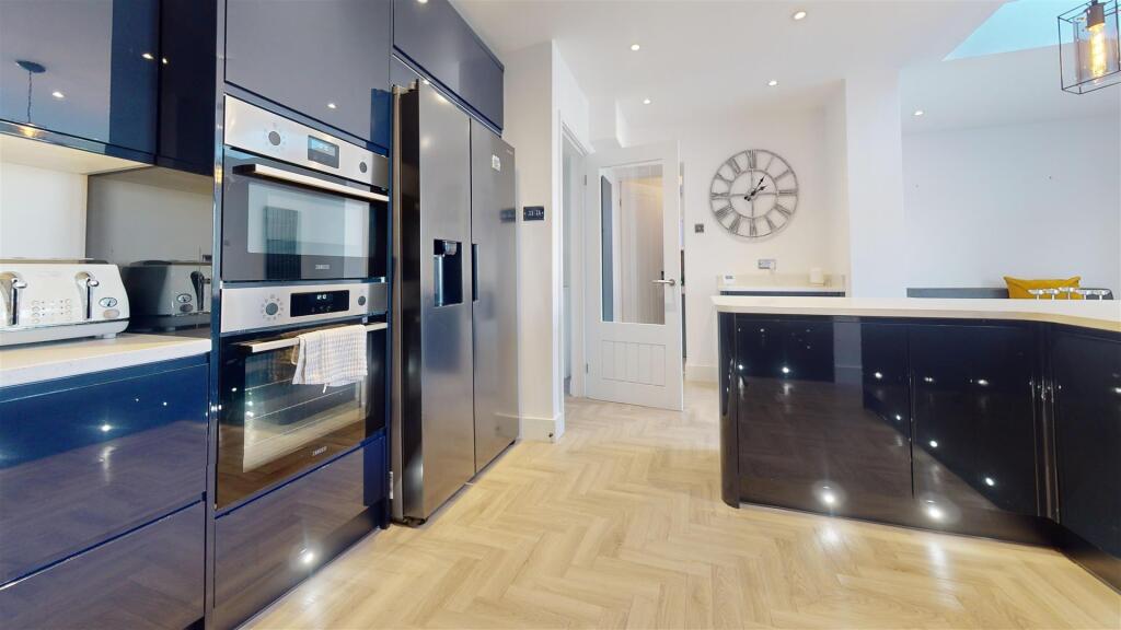 St Georges Avenue Kitchen Diner