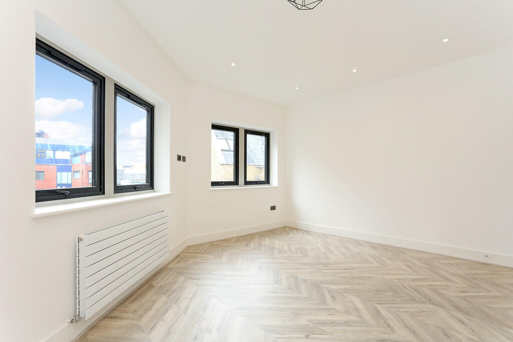 Flat 4, 63 Cardig...