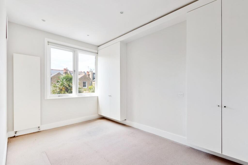 11a Burnaby Gardens Ph4.jpg