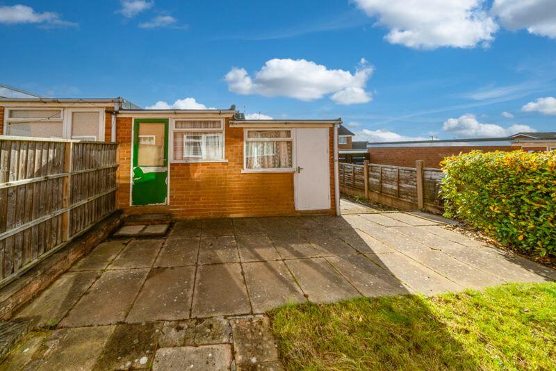 REAR GARAGE