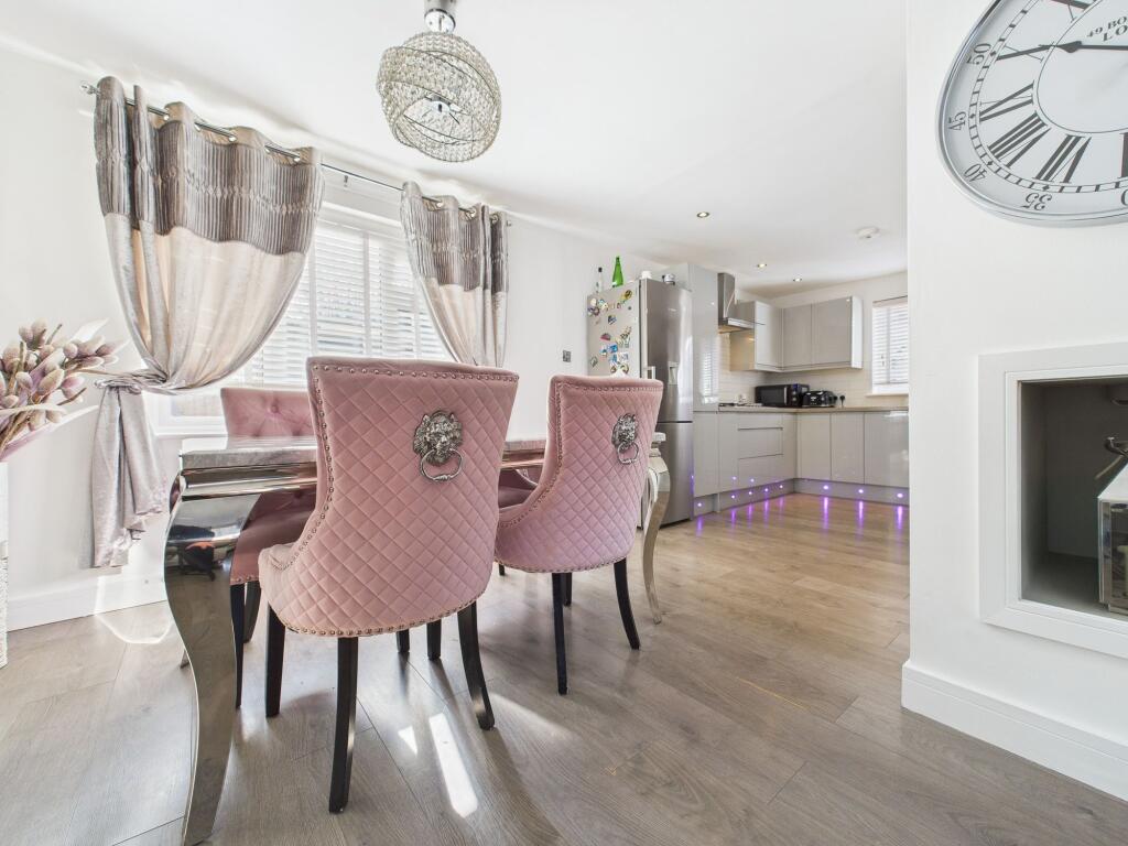 Lounge Area and Dining Room