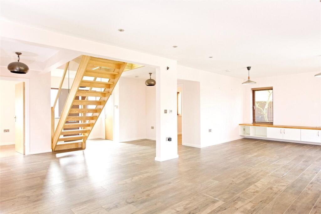 Kitchen/Sitting Room