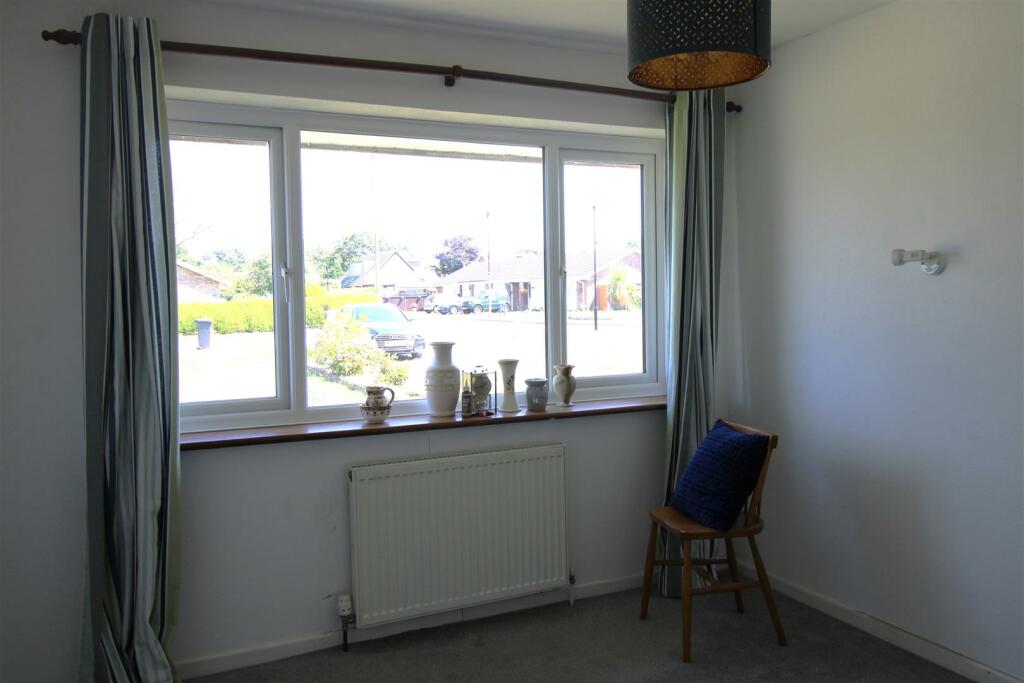 lounge3.JPG