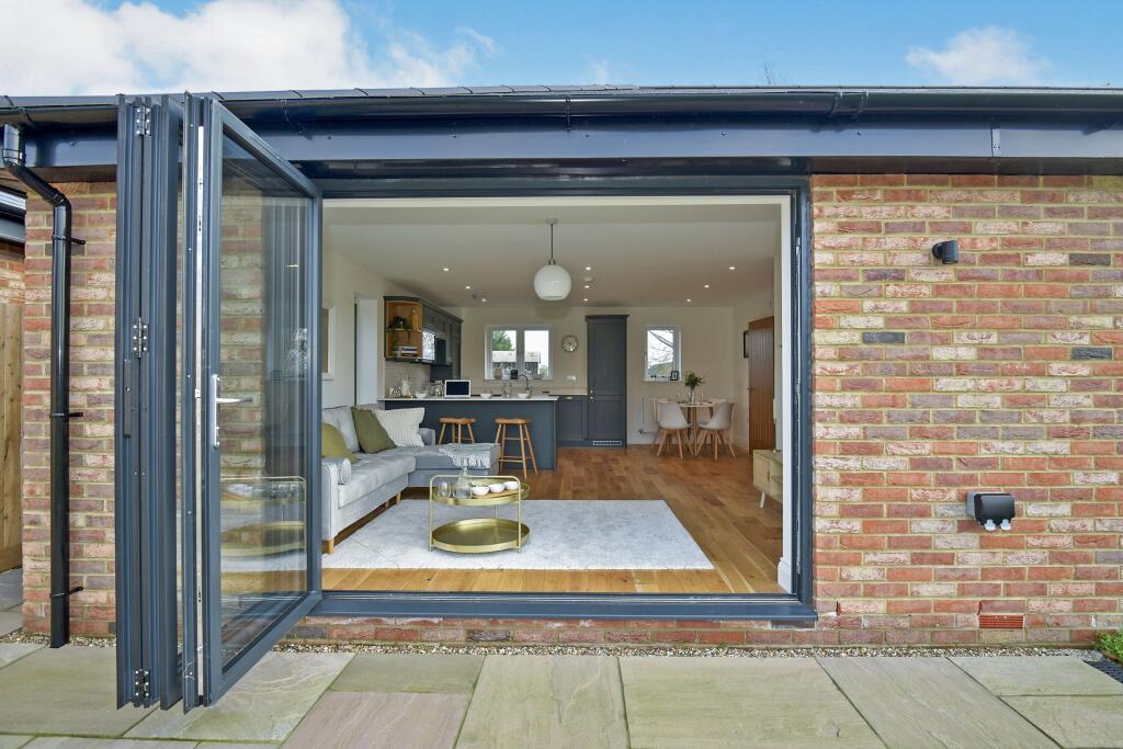 Bi folding doors