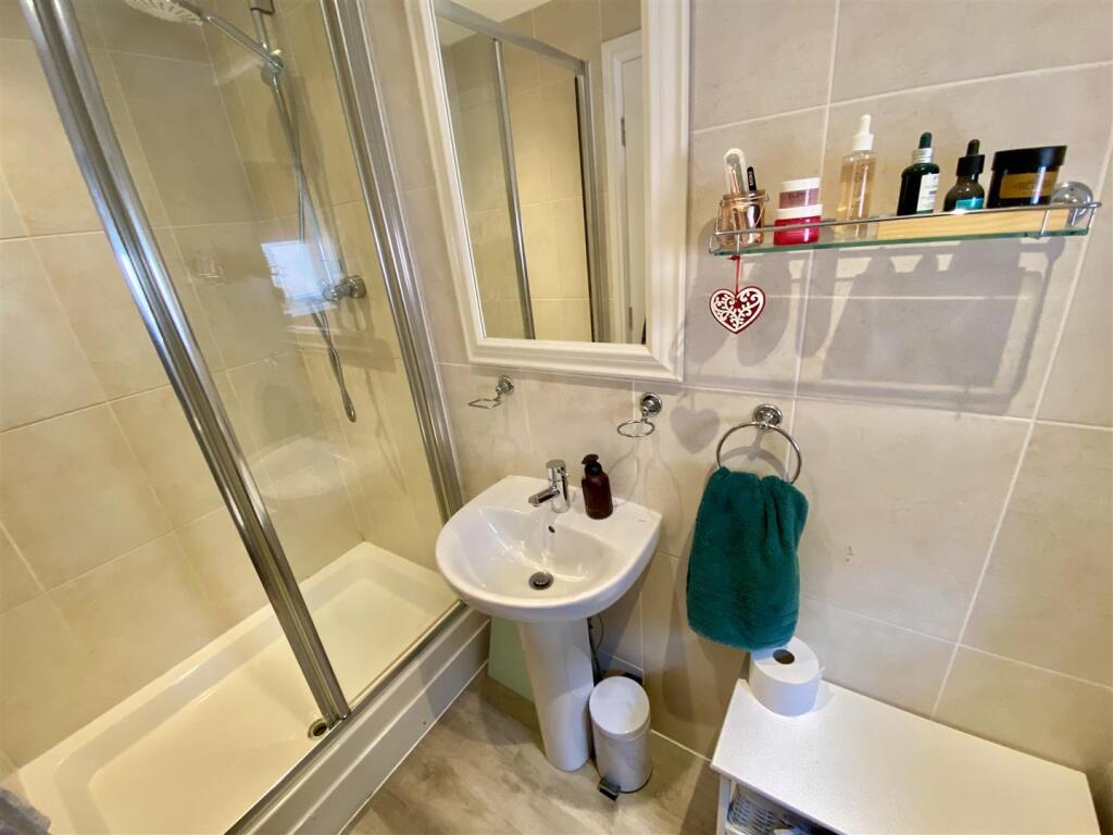 Bramleys Estate Agents - Dewsbury - Whitley Road (