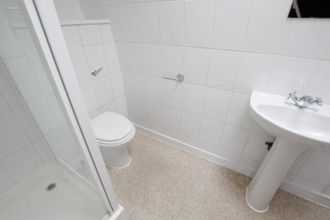 10 turnpike mews sho