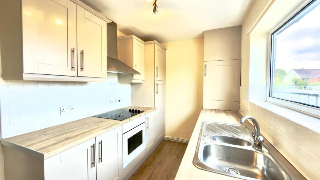 WhatsApp Image 2025-10-16 at 13.34.53 (1).jpeg