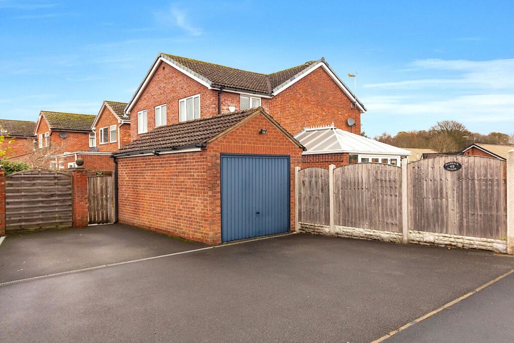 Wold Road - Garage