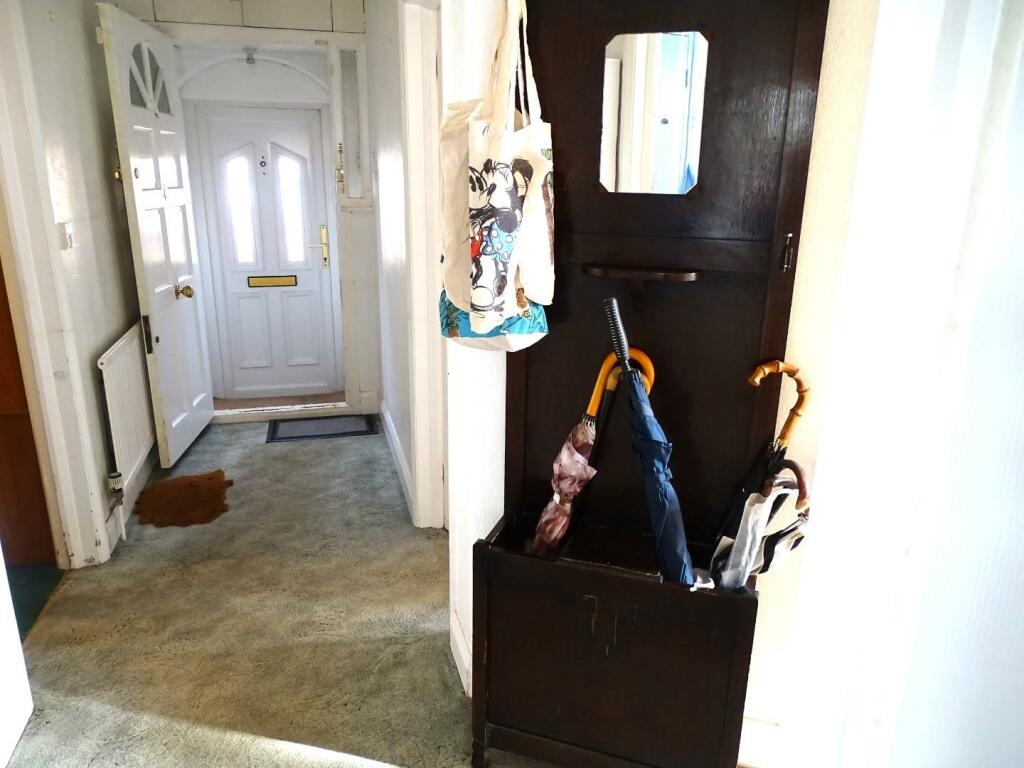 GOOD SIZE HALL